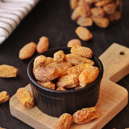 Premium Yellow Dates